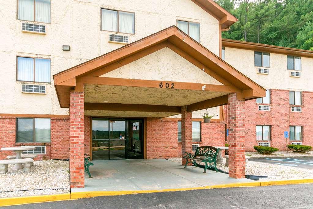 Motel 6 Morehead Exterior photo